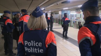 Le nombre de femmes en formation à la police en baisse