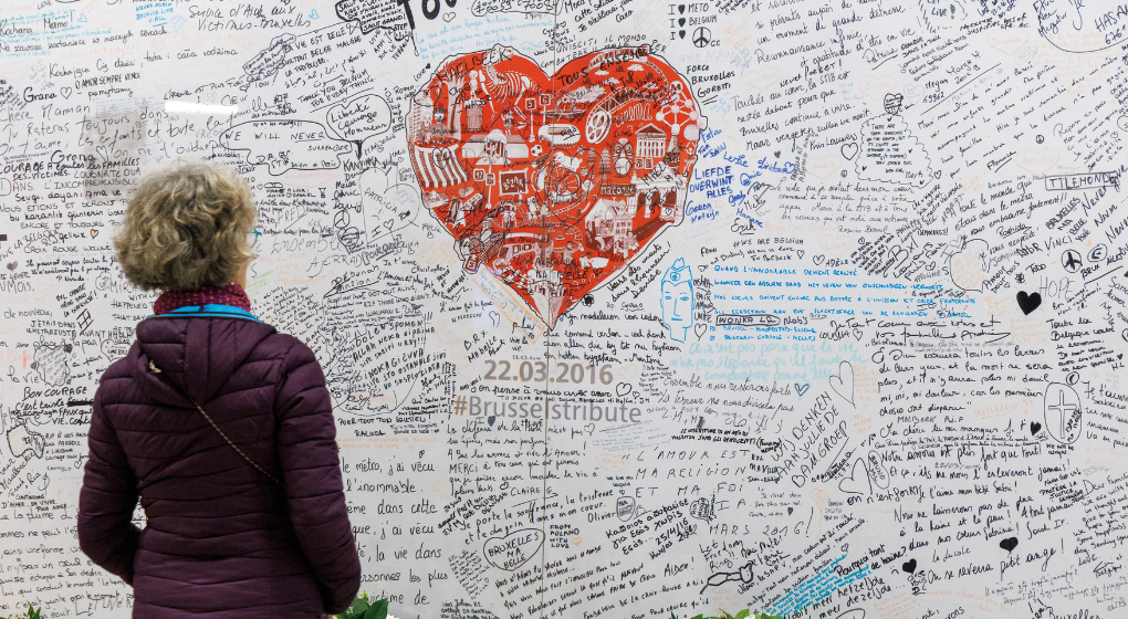 Une minute de silence dans la station de métro Maelbeek