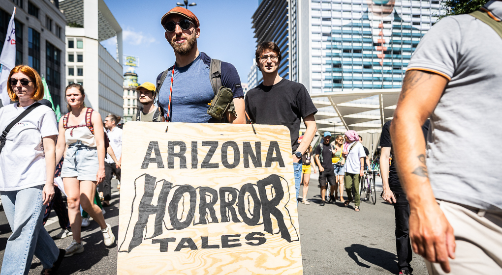 Journée d’action nationale : des dizaines de milliers de personnes manifestent contre un “gouvernement de menteurs”