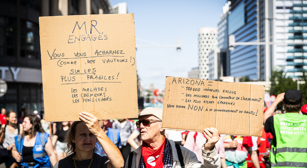 Journée d’action nationale : des dizaines de milliers de personnes manifestent contre un “gouvernement de menteurs”