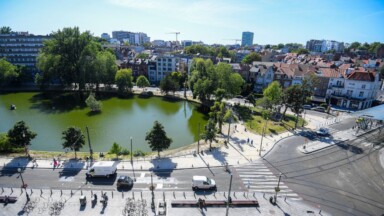 Un pêcheur à l’aimant découvre une grenade dans les étangs d’Ixelles