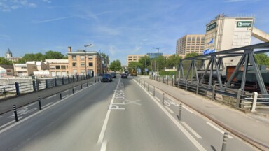 Deux blessés après une collision entre une moto et un vélo place des Armateurs