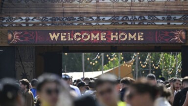 Tomorrowland ouvre ses portes à 14h00, avec une nouvelle scène principale