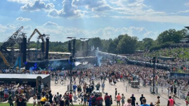 Tomorrowland a ouvert ses portes à 14h00, avec une nouvelle scène principale