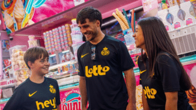 L’Union Saint-Gilloise dévoile son nouveau maillot qui pourrait être portée en Ligue des Champions