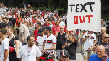 Le RWDM interdit les banderoles critiques envers John Textor