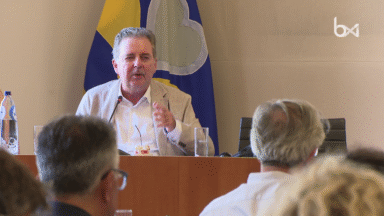 Rudi Vervoort auditionné sur la sécurité à Bruxelles: “Il y a un problème légal qui nécessite que la loi soit adaptée”