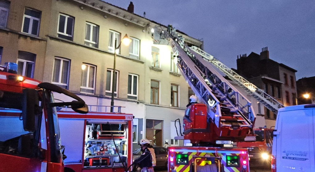 Anderlecht : une personne légèrement intoxiquée lors d’un incendie de cuisine