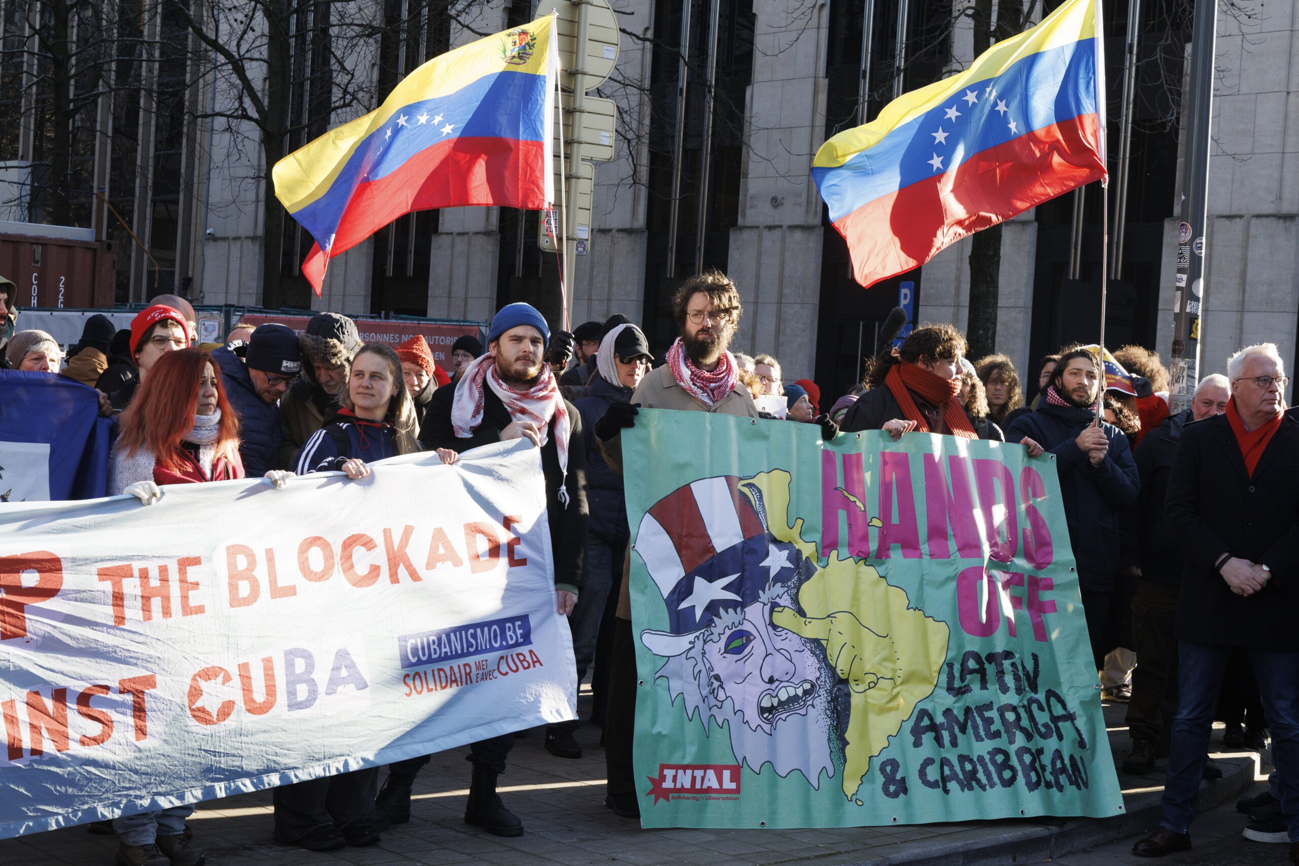 A protest action is organized in front of the embassy of United States to Belgium, in Brussels, Sunday 04 January 2026. BELGA PHOTO NICOLAS MAETERLINCK