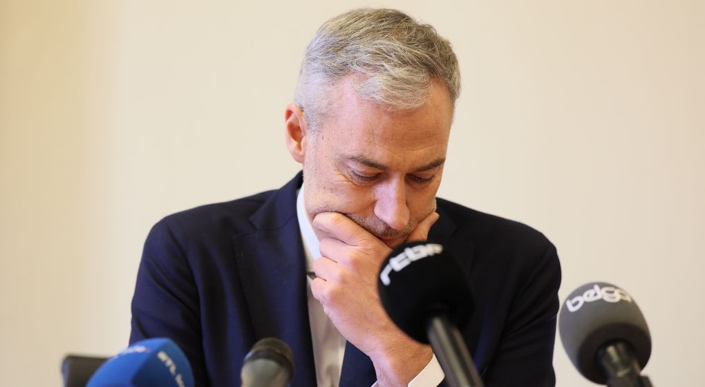 “Nous n’avons pas pu rassembler une majorité pour commencer les négociations”: Yvan Verougstraete renonce