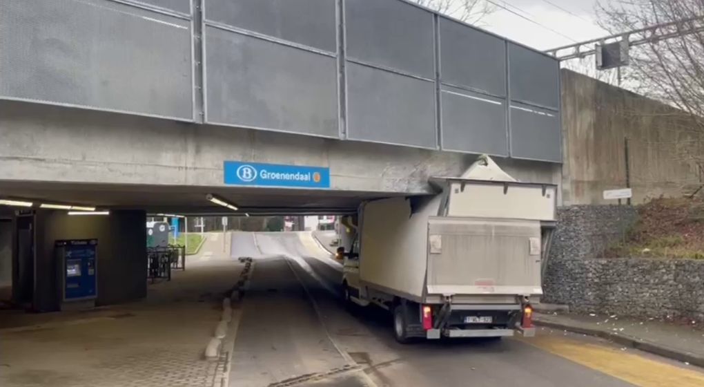 Deux accidents en quelques heures sous la gare de Groenendael